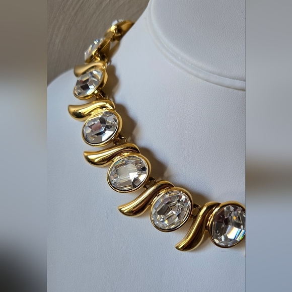 Napier Gold plated Necklace with Clear Crystals Hollywood runway deco vtg 1990s - Picture 6 of 17